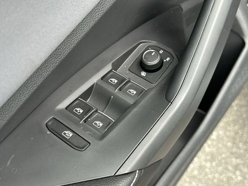 New 2026 Volkswagen Jetta SE image 15