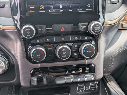 Used 2021 RAM 1500 Limited w/ Body Color Bumper Group AWD/4WD image 20