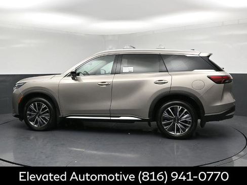 Certified 2026 INFINITI QX60 Luxe w/ Cargo Package AWD/4WD image 30