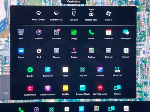 Used 2023 Tesla Model X image 35