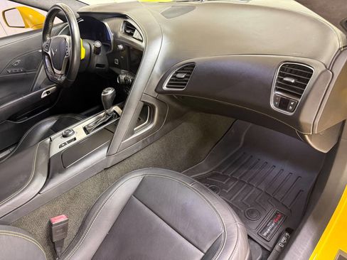 Used 2018 Chevrolet Corvette Z06 RWD image 33