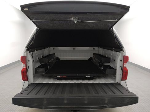 Used 2020 Chevrolet Silverado 1500 W/T w/ WT Value Package AWD/4WD image 29