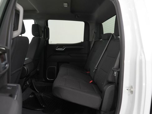 Used 2025 Chevrolet Silverado 1500 LT image 18