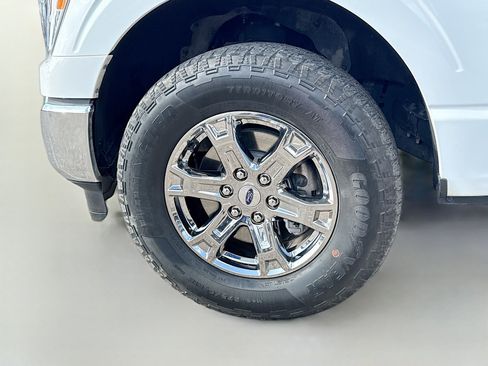 Used 2023 Ford F150 Lariat AWD/4WD image 40