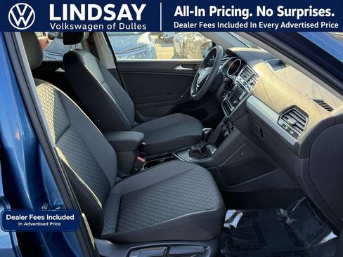 Used 2018 Volkswagen Tiguan S FWD image 9