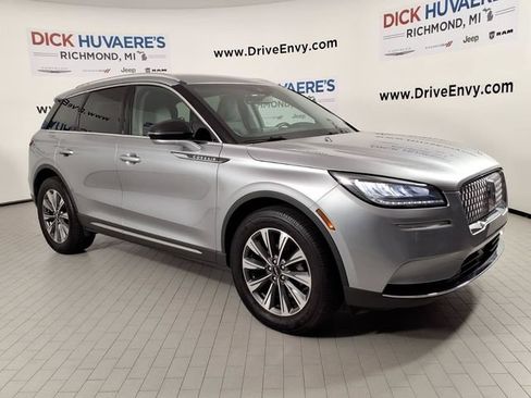 Used 2022 Lincoln Corsair Reserve w/ Elements Package AWD/4WD image 3