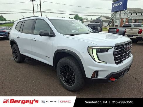 New 2026 GMC Acadia AT4 w/ Luxury Package AWD/4WD image 2