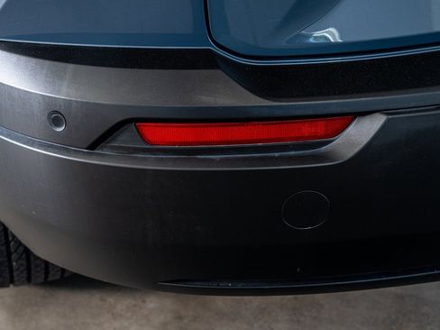 Used 2022 MAZDA MX-30 Electric w/ Premium Package image 24