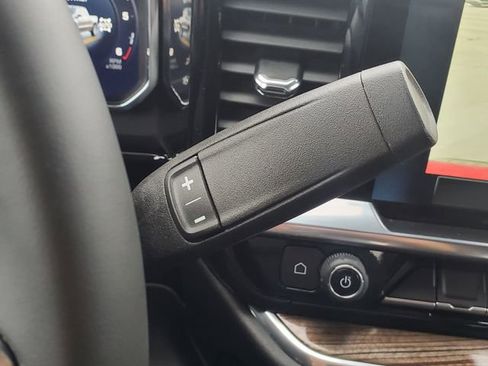 Used 2026 Chevrolet Silverado 1500 LT image 36