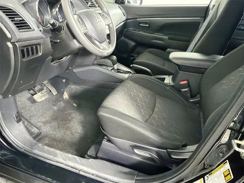 Used 2020 Mitsubishi Outlander Sport ES image 9