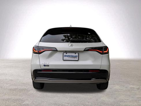 Used 2024 Honda HR-V EX-L image 8