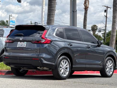 Used 2024 Honda CR-V EX image 9