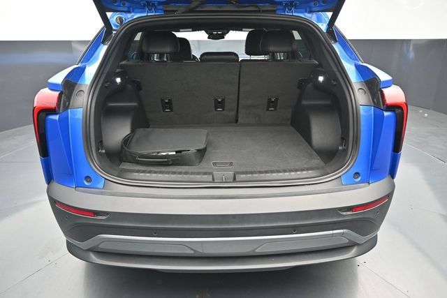Used 2024 Chevrolet Blazer EV LT AWD/4WD image 9