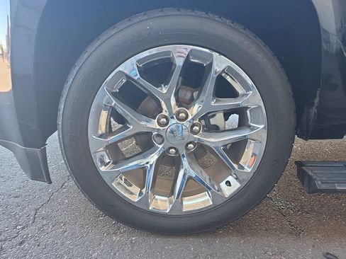 Used 2017 GMC Yukon Denali w/ Open Road Package image 26