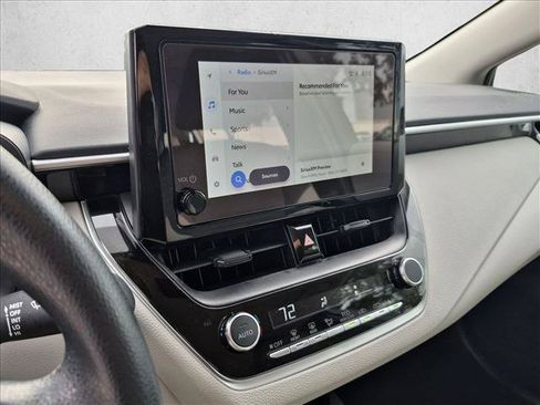 Used 2025 Toyota Corolla LE FWD image 13
