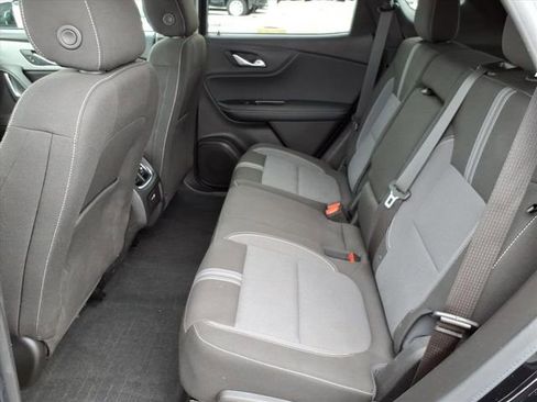 Used 2024 Chevrolet Blazer LT w/ Convenience Package image 9