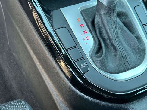 Used 2023 Kia Forte GT-Line FWD image 28