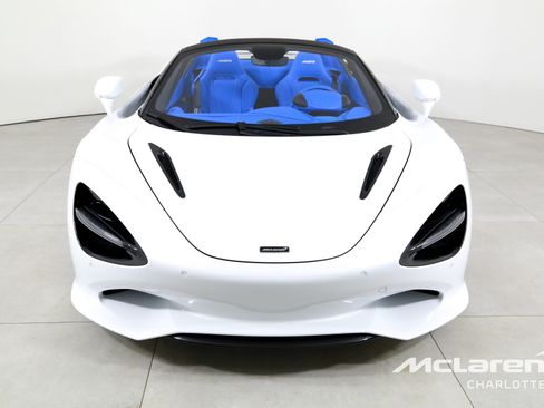 New 2026 McLaren 750S Spider RWD image 5
