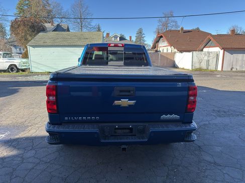 Used 2015 Chevrolet Silverado 1500 High Country w/ High Country Premium Package image 5