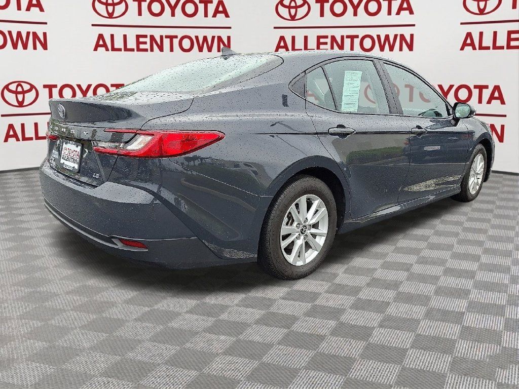 Used 2025 Toyota Camry LE FWD image 6
