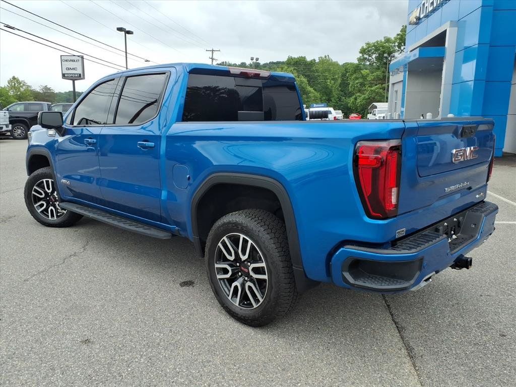Used 2024 GMC Sierra 1500 AT4 w/ Technology Package AWD/4WD image 6