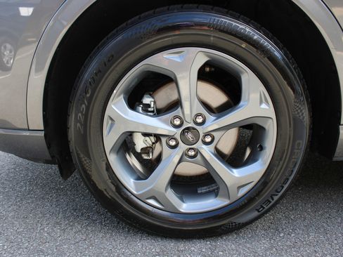 Used 2023 Ford Escape ST-Line image 9