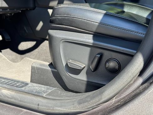 Used 2024 Ford Escape Platinum AWD/4WD image 12