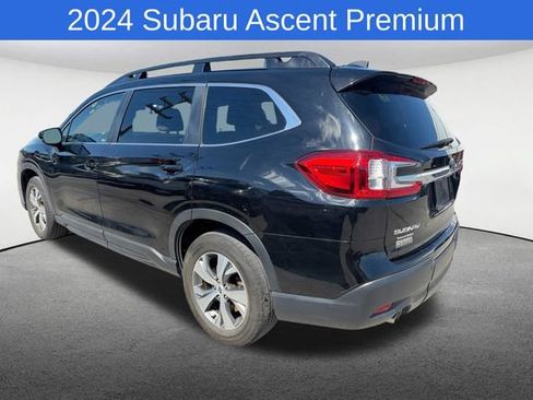 Used 2024 Subaru Ascent Premium w/ Convenience Package AWD/4WD image 4