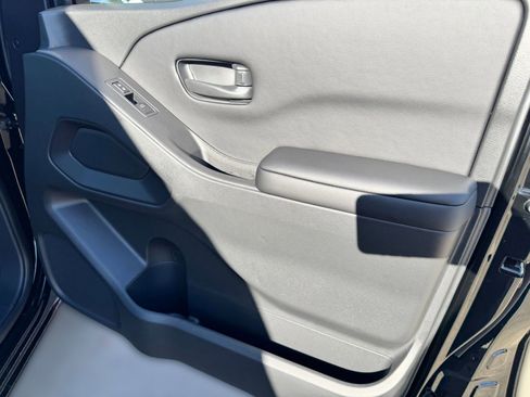 New 2026 Nissan Frontier SV w/ All-Weather Content Package image 27