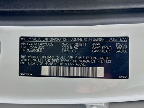 Used 2024 Volvo XC90 B5 Plus w/ Protection Package Premier image 34