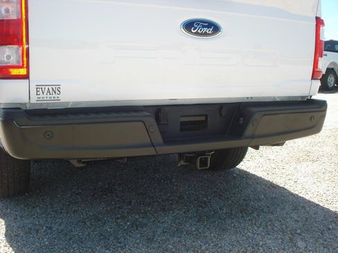 Used 2022 Ford F150 XL w/ Trailer Tow Package RWD image 11