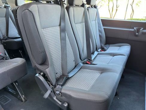 Used 2023 Ford Transit 350 XLT image 28