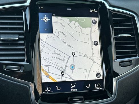 Used 2017 Volvo XC90 T8 Excellence image 26