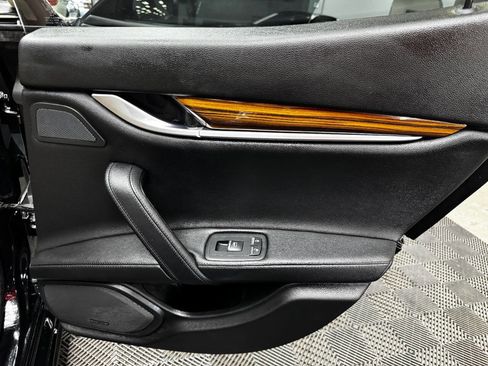 Used 2019 Maserati Ghibli S image 50