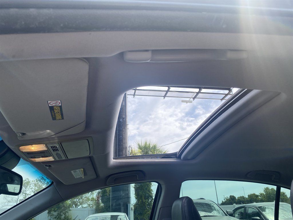 Used 2015 Honda Accord Touring image 24