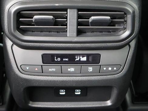 New 2026 Honda Pilot Touring image 17
