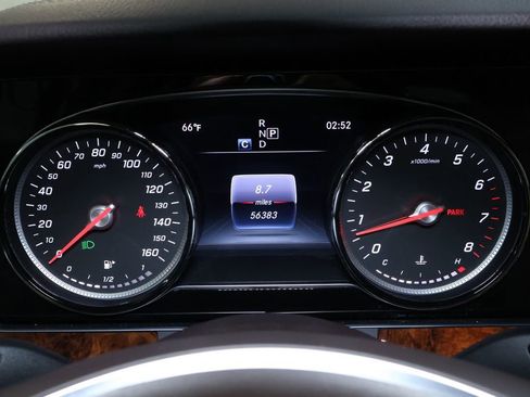 Used 2018 Mercedes-Benz E 300 4MATIC w/ Premium 1 Package image 19
