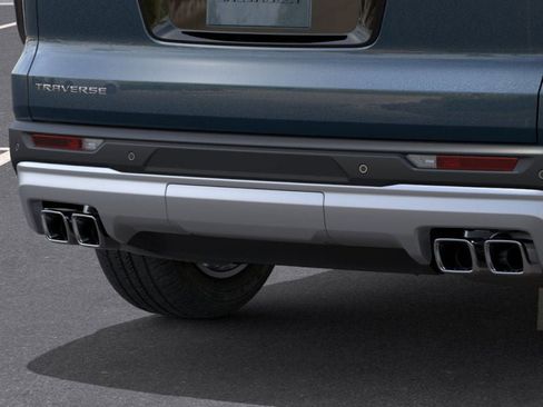 New 2026 Chevrolet Traverse LT w/ Sun and Wheel Package image 39