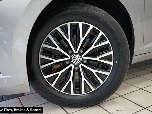 Used 2021 Volkswagen Jetta S w/ Driver Assistance Package image 13