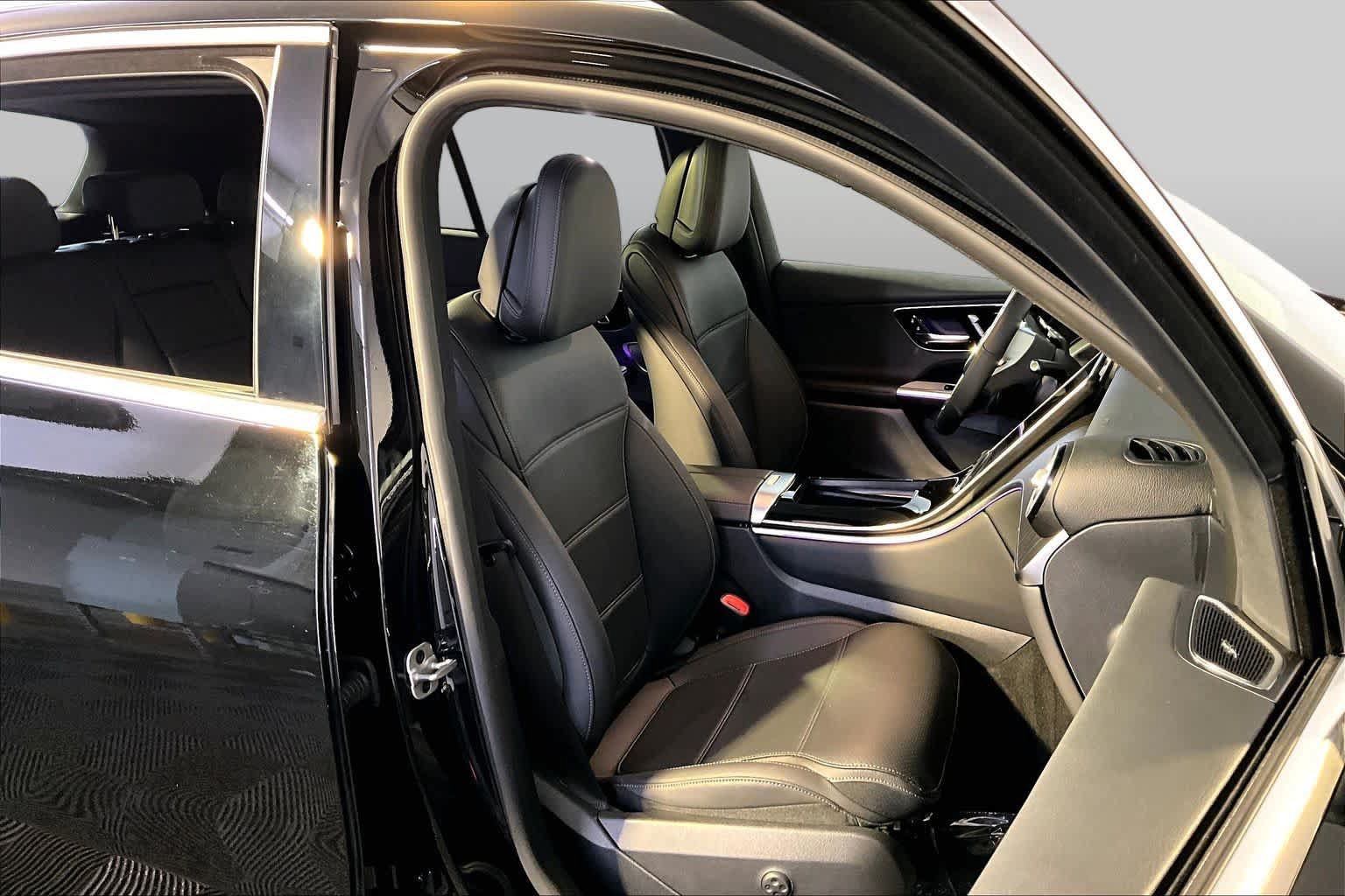 Certified 2026 Mercedes-Benz GLC 300 4MATIC image 8