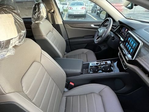 New 2026 Volkswagen Atlas SEL AWD/4WD image 5
