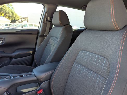 Used 2024 Honda HR-V Sport image 14