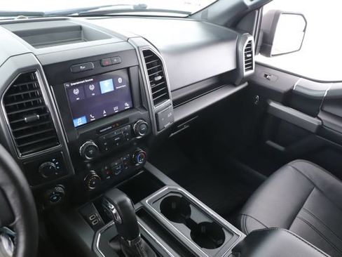 Used 2019 Ford F150 XLT w/ Equipment Group 302A Luxury AWD/4WD image 26