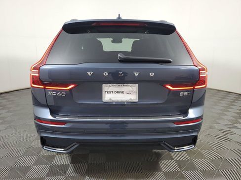 New 2027 Volvo XC60 B5 Plus AWD/4WD image 5