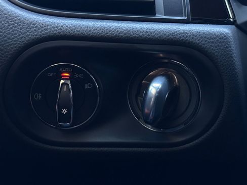 Used 2021 Porsche Macan S image 28