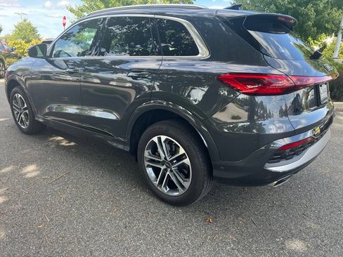 Used 2025 Audi Q5 Premium Plus w/ Premium Plus AWD/4WD image 6