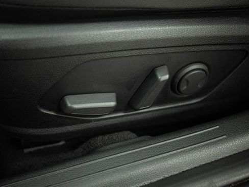 Used 2022 Hyundai Sonata Limited FWD image 11