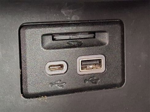 Certified 2020 GMC Acadia SLT image 26