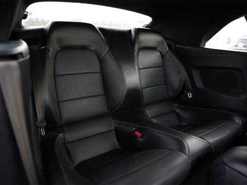 Used 2022 Ford Mustang Premium image 20