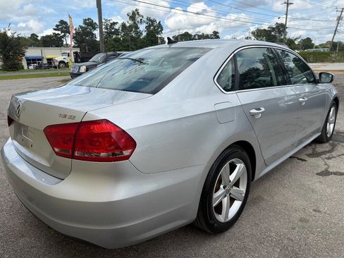 Used 2015 Volkswagen Passat 1.8T SE image 7